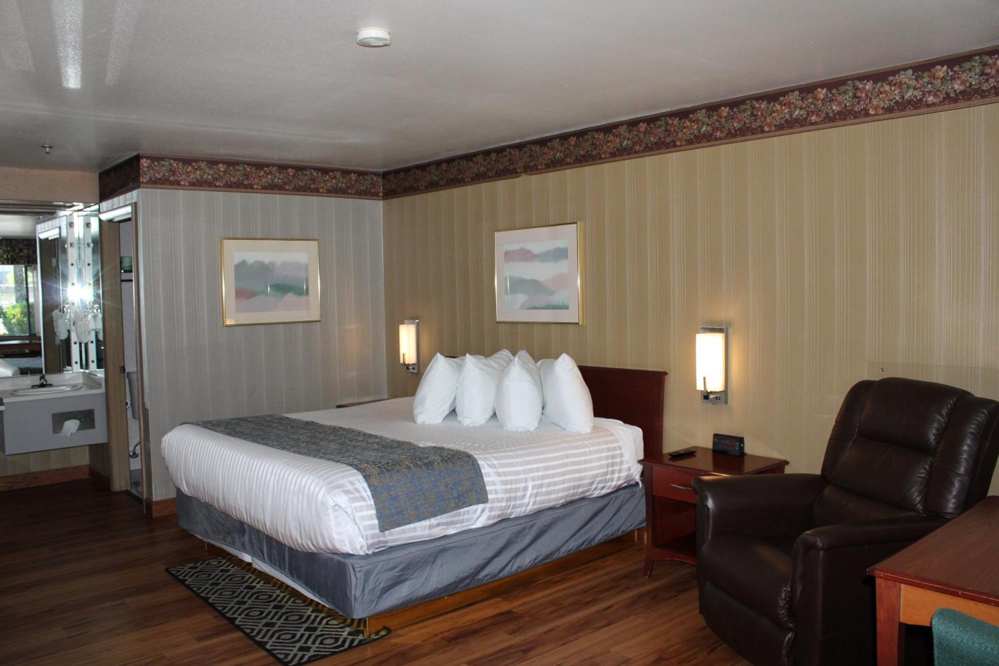 Americas Best Value Inn - Phoenix / Ashland Zewnętrze zdjęcie