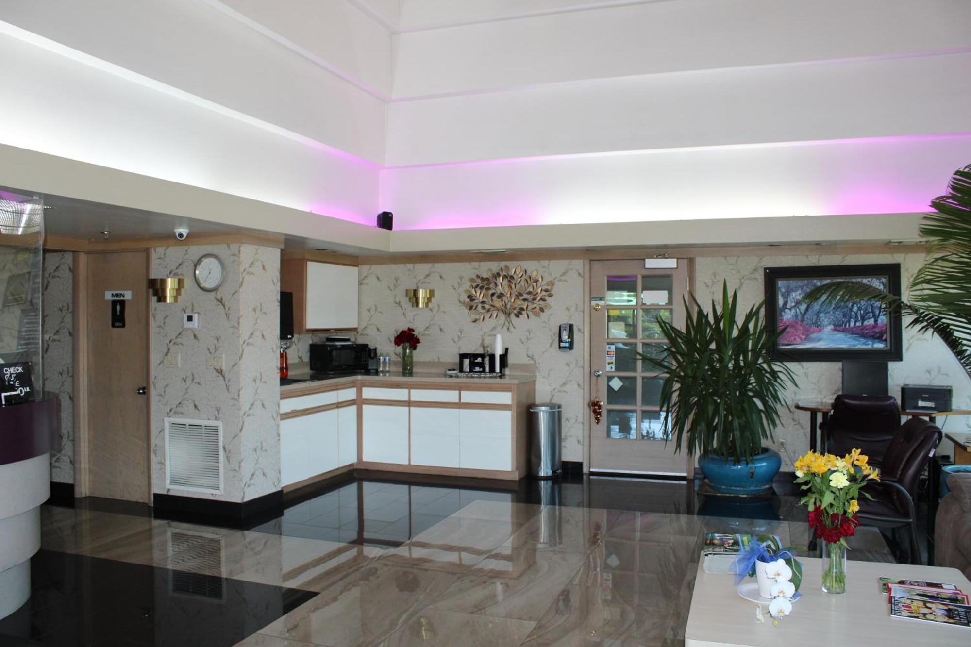 Americas Best Value Inn - Phoenix / Ashland Zewnętrze zdjęcie